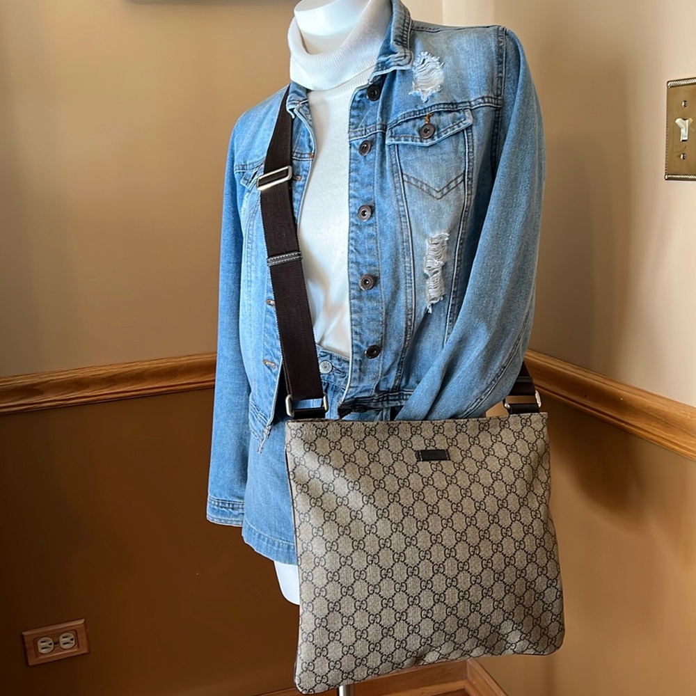 Gucci GG Messenger Crossbody Bag